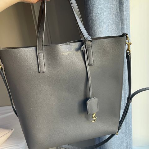 YSL veske grey color