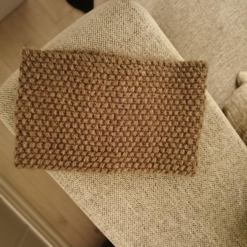 Helt nytt strikket pannebånd