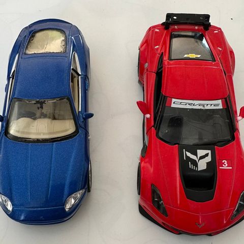 Corvette C7.R og Jaguar XK Coupe’