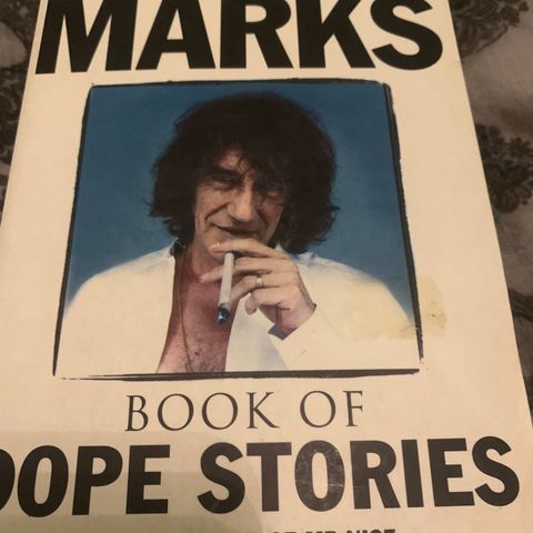 Howard Marks' Book Of Dope Stories til salgs.