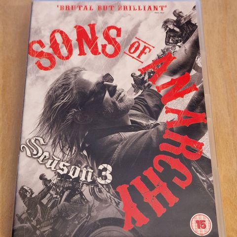 Sons of Anarchy - Sesong 3  ( DVD )