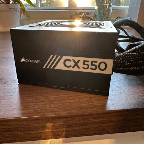 Corsair CX550W strømforsyning