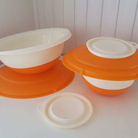 Tupperware bakeboller selges samlet