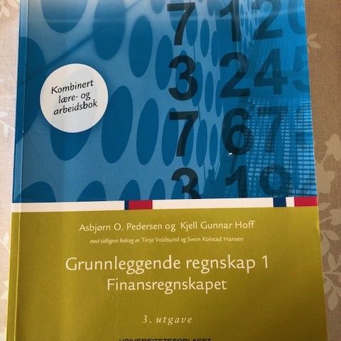 Pensum bok Grunnleggende regnskap 1 Økonomi og administrasjon