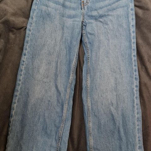 Pent brukt boot cut jeans til jente str 158