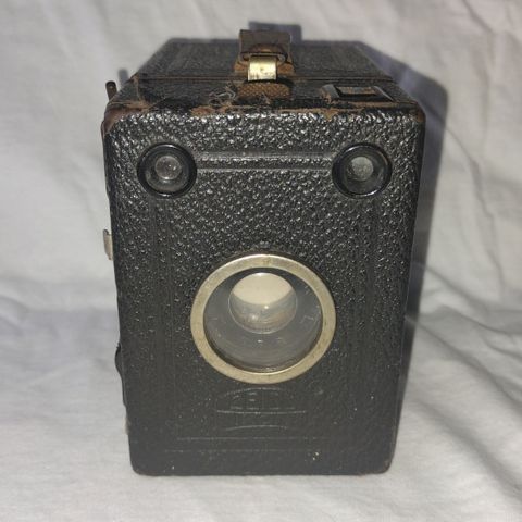 Zeiss Ikon Box Tengor,Pentax Winder ME og andre fotoutstyrer