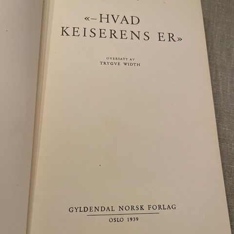 - Hvad keiserens er