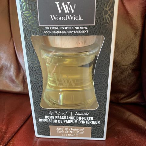 Ny WoodWick Home fragrance diffuser Sand-Driftwood 148ml selges