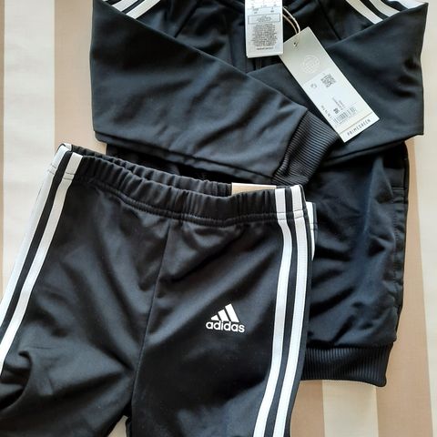 Adidas jakke+bukse ubrukt