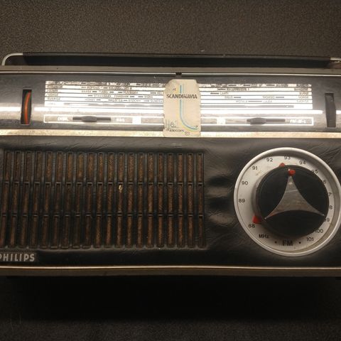 Retro Philips radio selges billig