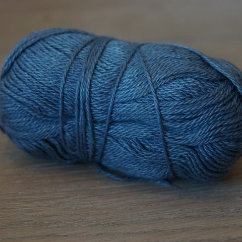 35 gram Alpakka Silke Isblå