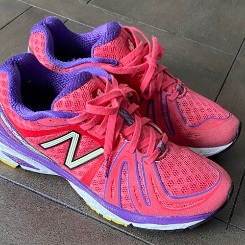 New Balance joggesko sneakers str 36,5