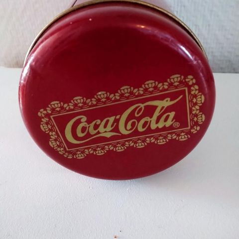 Coca cola boks.