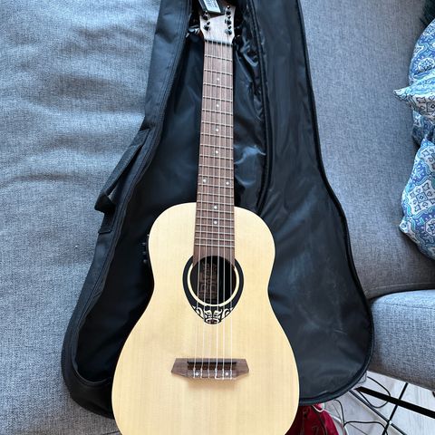 Tiki Uku Mini Guitar
