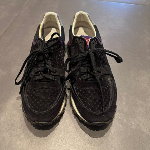 Louis Vuitton joggesko str 37.5