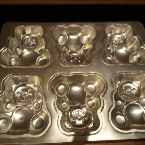 Cacas Bamse bakeform