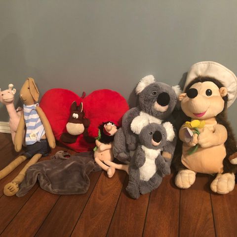 Flere Kosedyr Dukker / Several Cuddly Toys