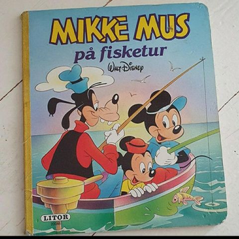 Bok - Mikke mus på fisketur