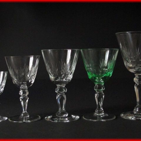 Hadeland glass Louise 1899-1979.