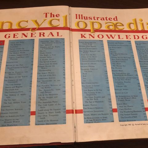 The illustrated encyclopedia of general knowlegde