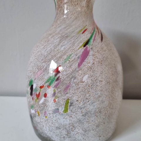 Kunstglass vase Torbjørn Torgersen. Randsfjord.