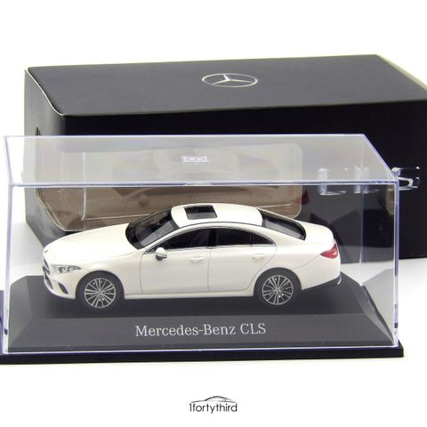 Mercedes CLS  -  1:43  -  Norev