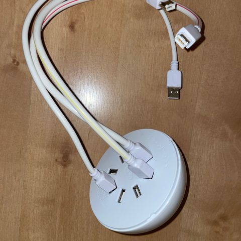 LaCie HUBY - USB / FireWire / design by Ora-Ïto / vintage apple macintosh