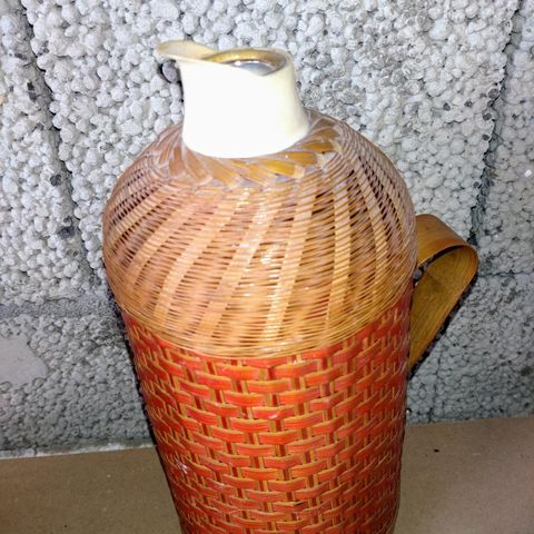 RETRO vannkaraffel / serveringskanne (ca. 1,6 liter)