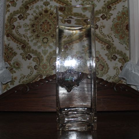 Enkel firkantet vase, glass