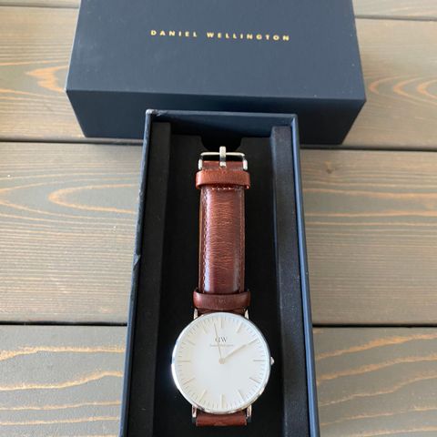 Daniel Wellington Classic St Mawes (silver)