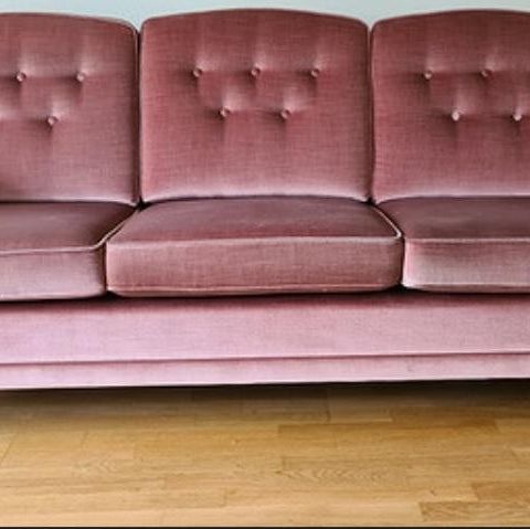 Rosa velur sofa