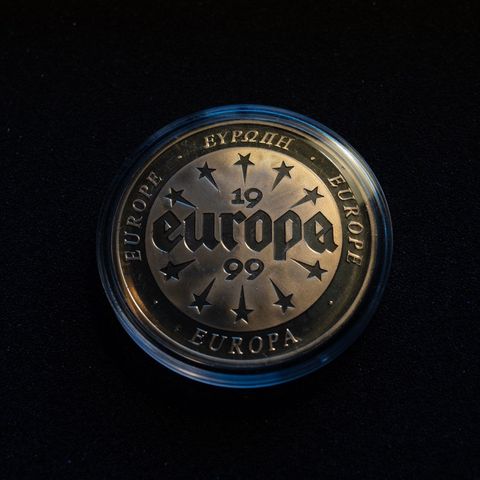 The first EUROPE-medallions