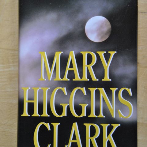 Stille som i graven: Mary Higgins Clark. Innb. I god stand