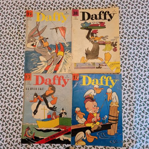 Nostalgiske Daffy Blader fra 60 tallet.