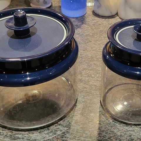 2stk Tupperware oppbevaringskrukker