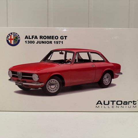 1:18 Alfa Romeo GT 1300 Junior 1971 Autoart