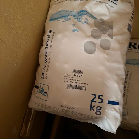 Salt. 16sekker Regenit salttabletter 25kg stk.