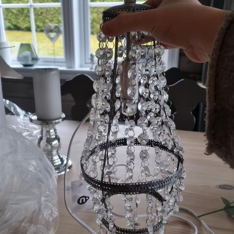 Ny crystal lampe i sølv