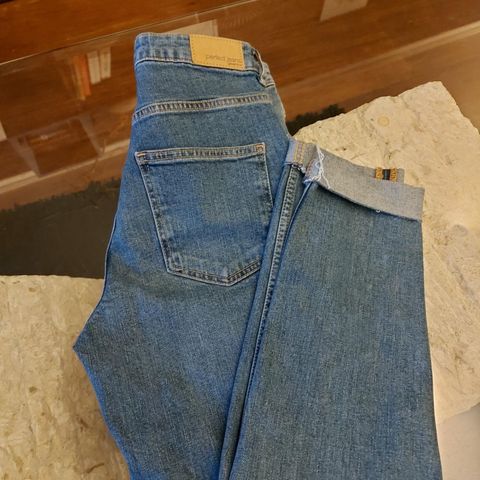 Jeans lite brukt