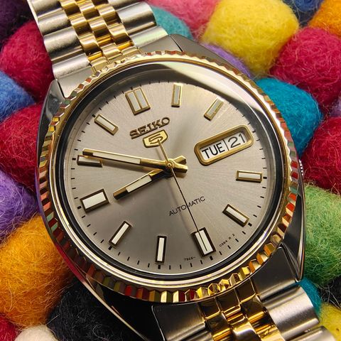 Solgt - (Ny bygges på bestilling) - Den ultimate Seiko 5 Datejust! (SNSX75)