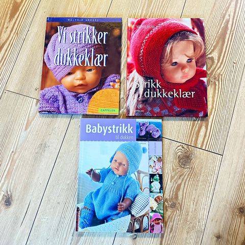 3 stk Strikke-bøker med Dukkeklær (utgåtte bøker)
