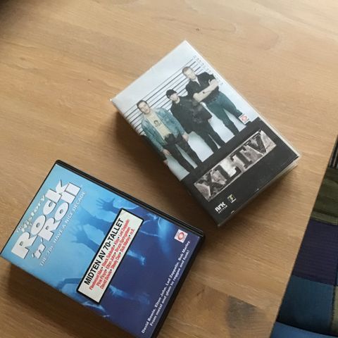 2 legendariske VHS