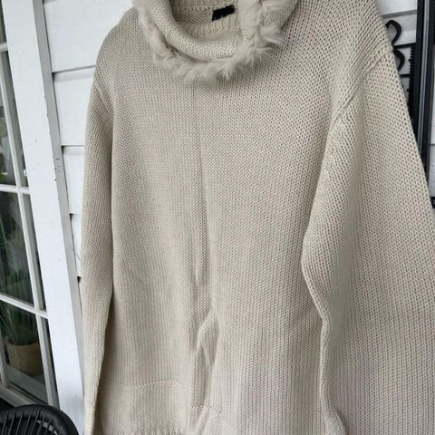 Lite brukt genser fra kello.