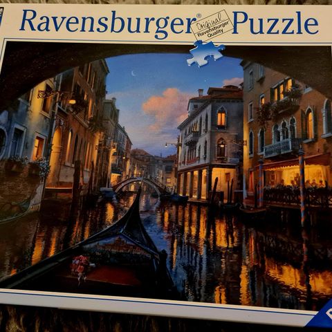 Kvalitetspuslespill fra Ravensburger - motiv fra Venezia - 1500 brikker