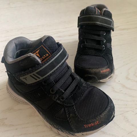 Treksta GTX mid sneaker vanntett barnesko Str 28