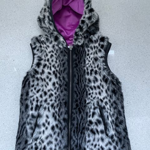 Diesel Leopard vest str  XL for barn (ca 10 - 14 år)