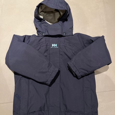 Helly Hansen vår/høstjakke str 104. Lite brukt.