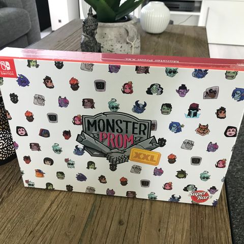 Monster Prom: XXL Collectors Edition (Nintendo Switch)