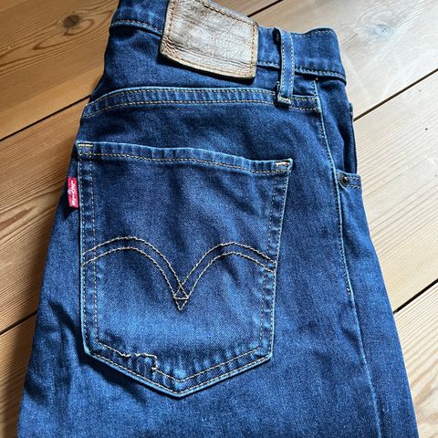 Levis Jeans