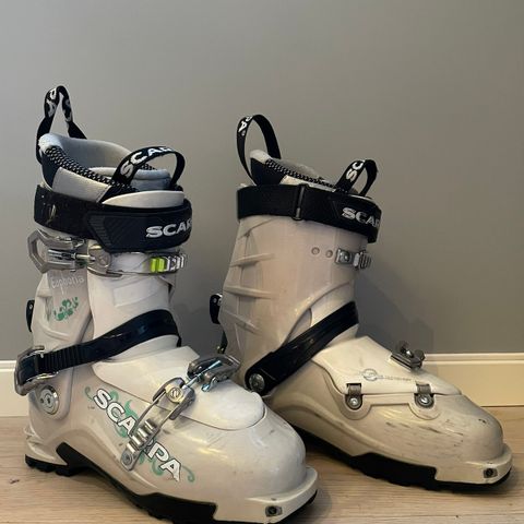 Topptursko / Rando sko / Randonee / Scarpa Euphoria / Slalomsko / Alpinsko